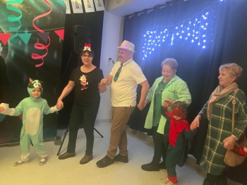 7ee70445-cb9d-41fc-8697-af852167cb21