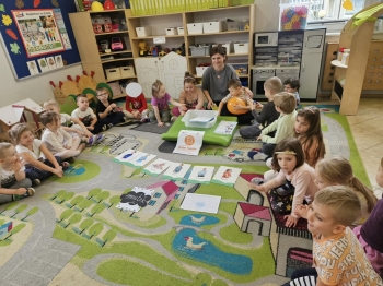 09008c18-2617-4933-a7a2-3276bae550b6