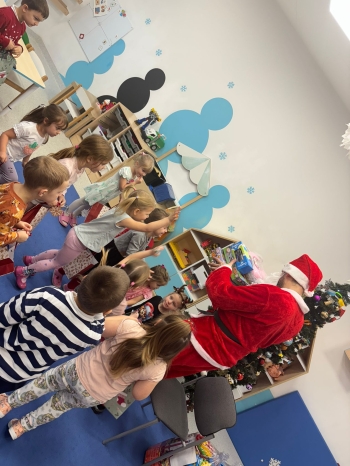 d58792a5-6f98-45be-ad86-a035487dc849