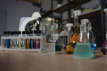 ''Eksplozja implozja'' - czyli eksperymenty z cyklu Ciekawy Świat